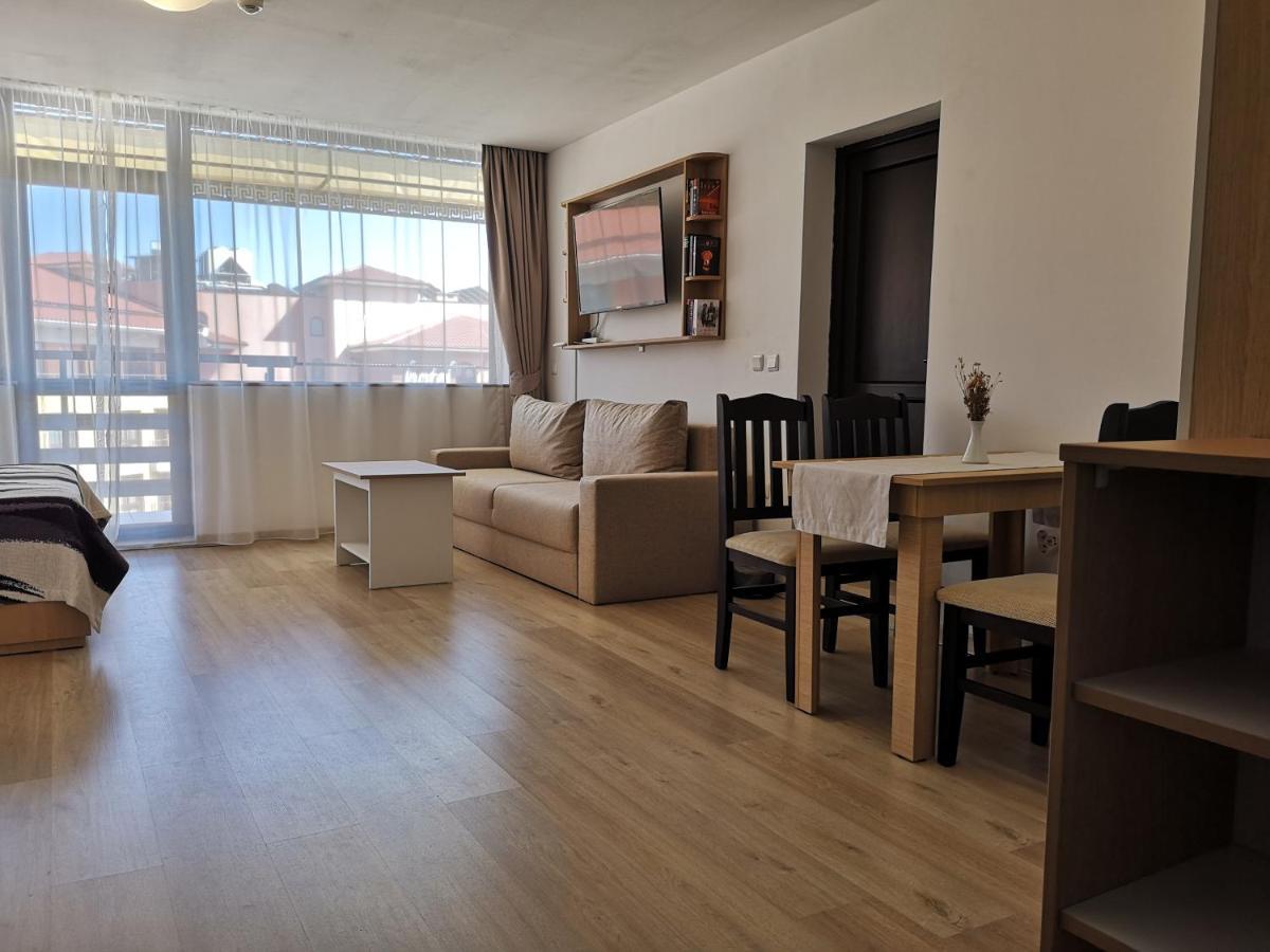 South Beach Apartment Nessebar Eksteriør billede
