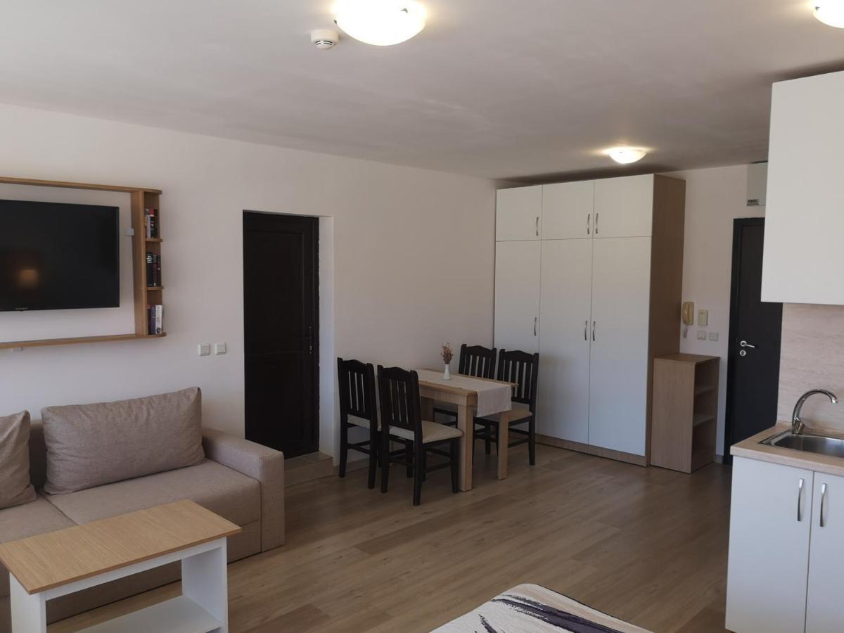 South Beach Apartment Nessebar Eksteriør billede