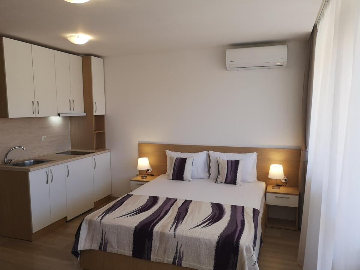 South Beach Apartment Nessebar Eksteriør billede