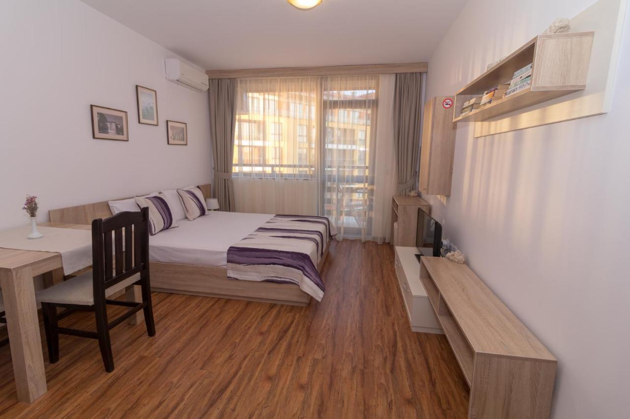 South Beach Apartment Nessebar Eksteriør billede