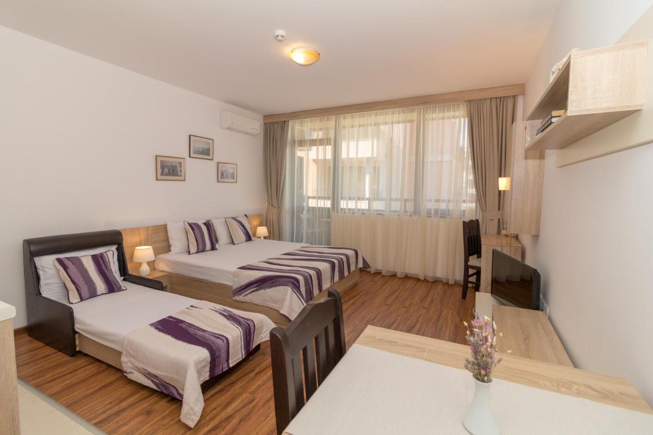 South Beach Apartment Nessebar Eksteriør billede