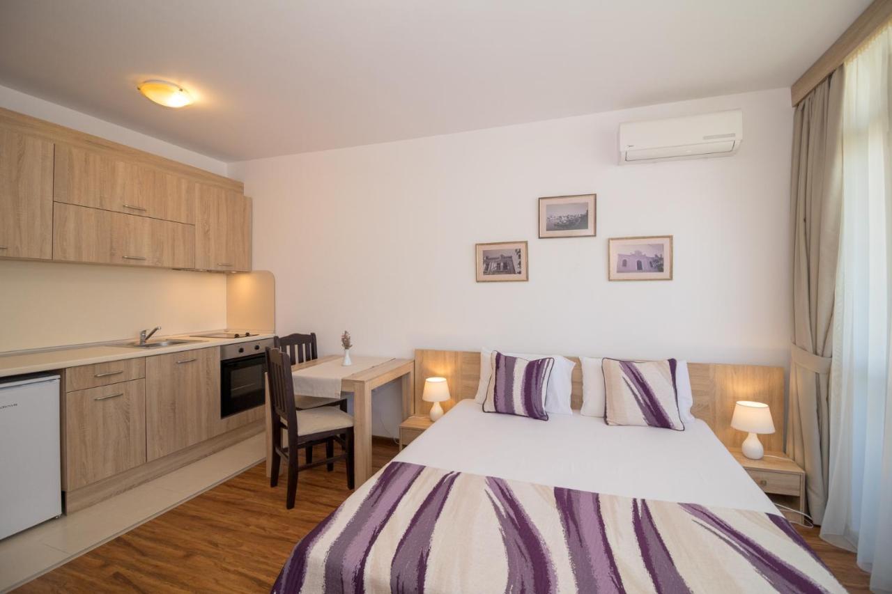 South Beach Apartment Nessebar Eksteriør billede
