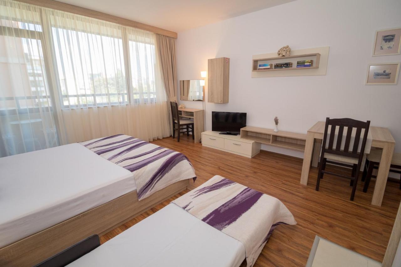 South Beach Apartment Nessebar Eksteriør billede