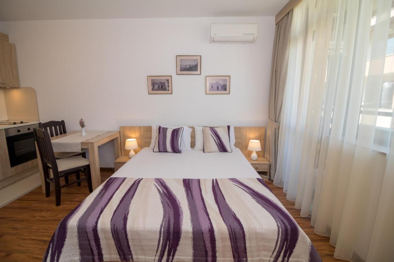South Beach Apartment Nessebar Eksteriør billede